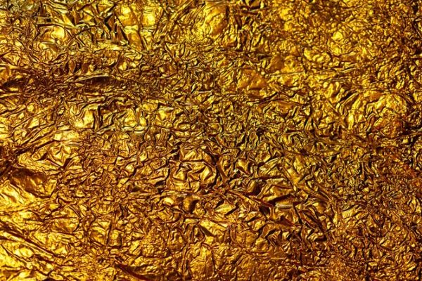 Зеркальные частицы золота повысили эффективность вакцин на 25%. Станут ли вакцины дороже?